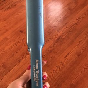 Nano straightener SOLD!!